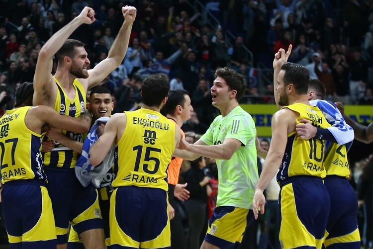 Fenerbahçe Beko, Fransa deplasmanında rahat kazandı: 83-73 1 Fenerbahçe Beko, Fransa deplasmanında rahat kazandı: 83-73