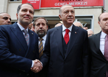 ‘İttifak’ görüşmesinin detayları ortaya çıktı: AKP ne teklif etti, Yeniden Refah ne istedi?