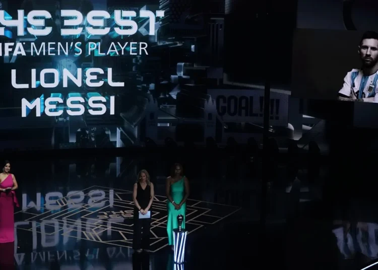 FIFA ‘En İyiler’i seçti: Messi yine zirveden inmedi