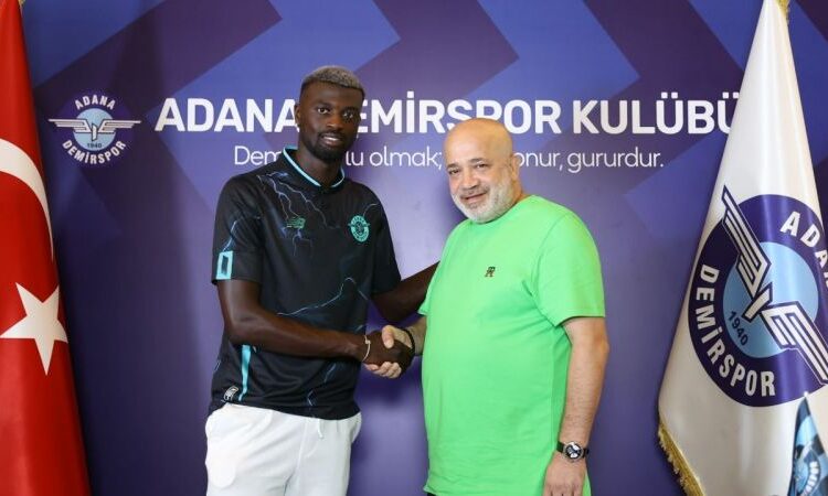 Niang 4 aydır maaş alamadığını iddia etti, Sancak yalanladı 1 Niang 4 aydır maaş alamadığını iddia etti, Sancak yalanladı