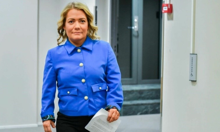 Norveçli bakandan intihal itirafı: Ülkeyi şoke etti