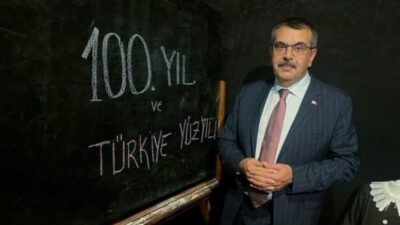 MEB, 100 yıllık Cumhuriyet tarihi diye 22 yıllık AK Parti dönemini saydı 3 MEB, 100 yıllık Cumhuriyet tarihi diye 22 yıllık AK Parti dönemini saydı