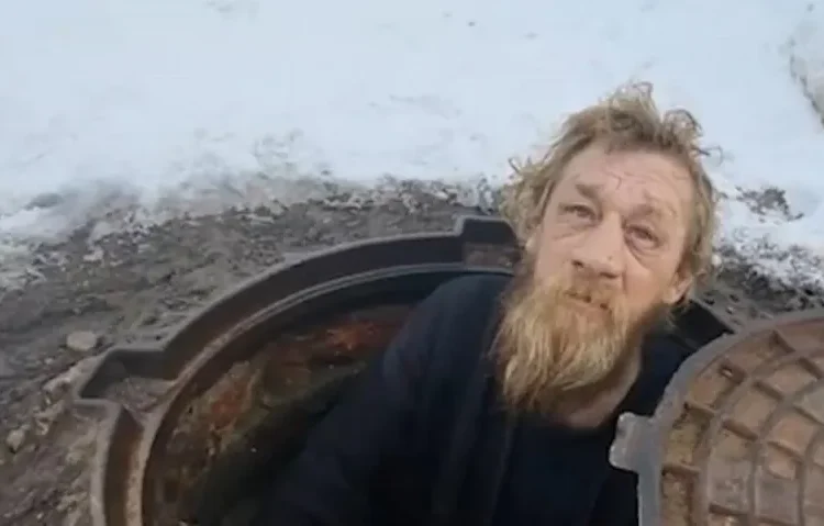 Öldü sanıyorlardı: Eşinden boşanan adam 12 yıl boyunca kanalizasyonda yaşadı