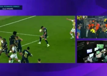 Eski hakemler ve spor yorumcuları açıkladı: Fenerbahçe’nin kazandığı penaltıda karar doğru mu?