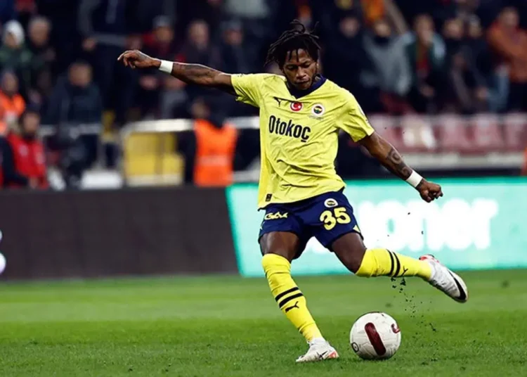 Fenerbahçe'de Fred saha çalışmalarına başladı 1 Fenerbahçe’de Fred saha çalışmalarına başladı