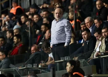 Trabzon mağlubiyetinin ardından Adana Demirspor Başkanı istifa etti