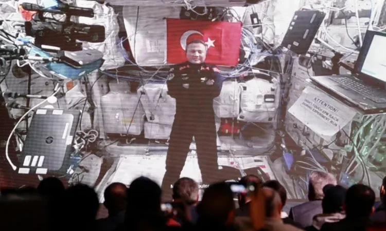 Alper Gezeravcı’nın uzay yolculuğu bugün sona eriyor