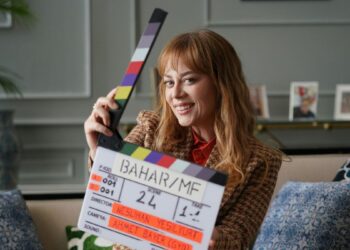 Demet Evgar ekrana geri döndü