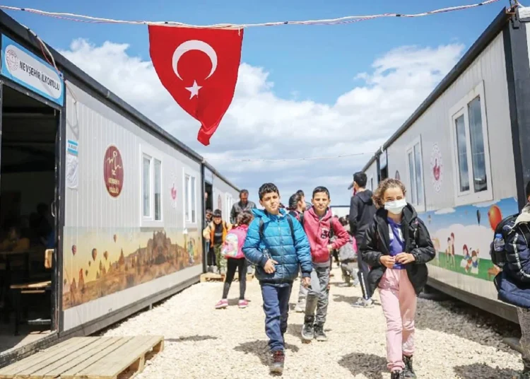 Depremin vurduğu illere eğitim için ayrılan 110 milyar TL’nin yalnızca 14 milyarı harcandı 1 Depremin vurduğu illere eğitim için ayrılan 110 milyar TL’nin yalnızca 14 milyarı harcandı