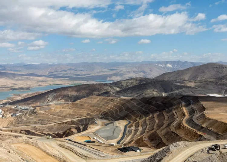 Erzincan’da altın madeninde toprak kayması: 9 kişiye ulaşılamıyor