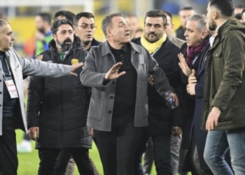 Faruk Koca yumruklu saldırı sonrası ilk kez konuştu: ‘Bu olaylar durup dururken olmuyor’