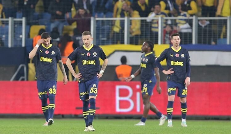 Ankaragücü’ne 3-0 yenilen Fenerbahçe kupaya veda etti