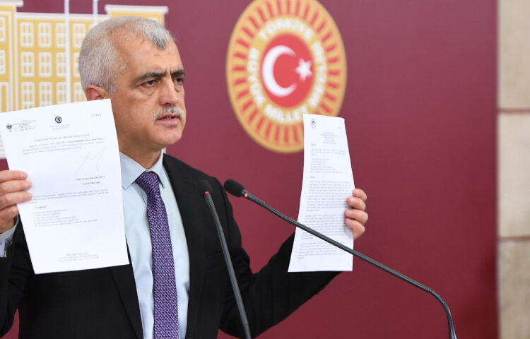 Gergerlioğlu, oğlunun okuluna girememiş: KHK’lıların kamu kurumlarına girişi yasaklamışlar