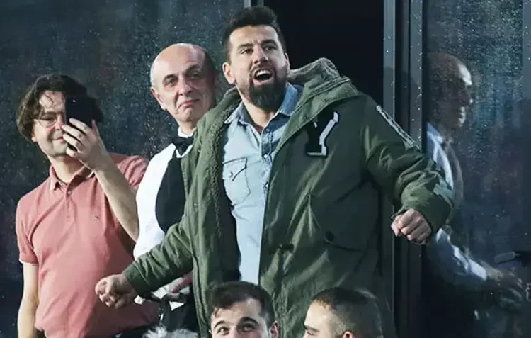 Çekya'da Milan Baros'a Galatasaray tepkisi 1 Çekya’da Milan Baros’a Galatasaray tepkisi