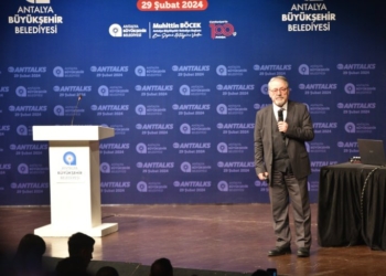 Prof. Dr. Naci Görür: Türkiye’de herhangi bir yerde, sabah uyandığımızda 7 ve üzeri deprem olabilir