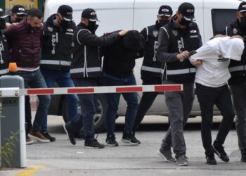 İki organize suç örgütü daha çökertildi! 16 şüpheli yakalandı