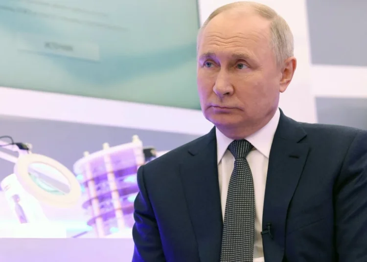 Putin ilk kez açıkladı: ABD başkanlık yarışında tercihim Donald Trump değil, Joe Biden 1 Putin ilk kez açıkladı: ABD başkanlık yarışında tercihim Donald Trump değil, Joe Biden