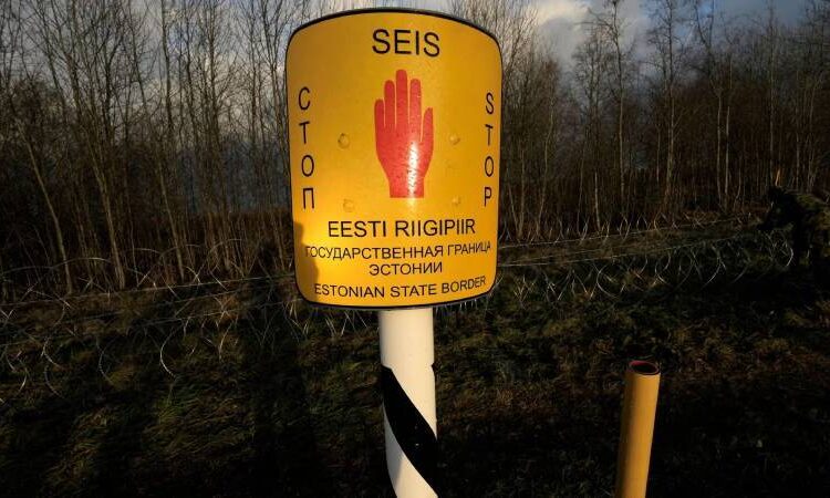 Estonya: Rusya, Batı ile askeri çatışmaya hazırlanıyor