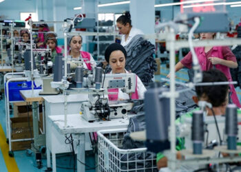 Yüksek enflasyon tekstilde krizi büyütüyor! İşletmeler bir bir kapanıyor