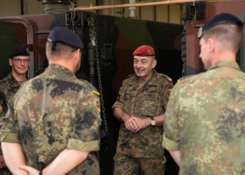 Alman Genelkurmay Başkanı’ndan “savaşa hazır olma” uyarısı