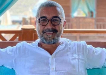Sezgin Baran Korkmaz'dan 10 milyon Euro istediği iddia edilen Veyis Ateş hakim karşısına çıkacak 2 Sezgin Baran Korkmaz’dan 10 milyon Euro istediği iddia edilen Veyis Ateş hakim karşısına çıkacak