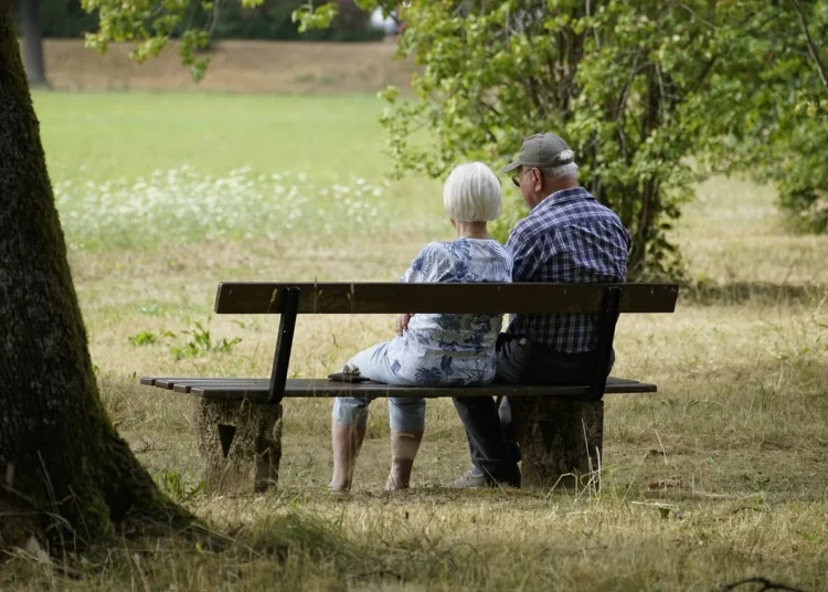 Türkiye’nin yaşlı nüfus oranı ilk kez çift hanede