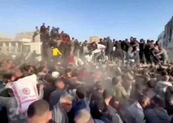 İsrail, Gazze’de yine yardım bekleyen Filistinlilere saldırdı: Çok sayıda ölü ve yaralı
