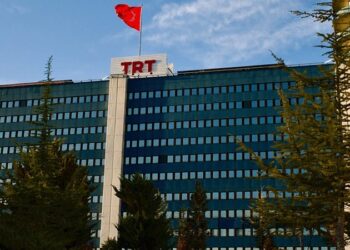 CHP’den AYM’ye TRT başvurusu: Kamu kurumları eliyle muhalefet karartılıyor
