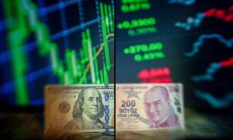 Dolar/TL kuru 31,70 ile rekor kırdı 1 Dolar/TL kuru 31,70 ile rekor kırdı