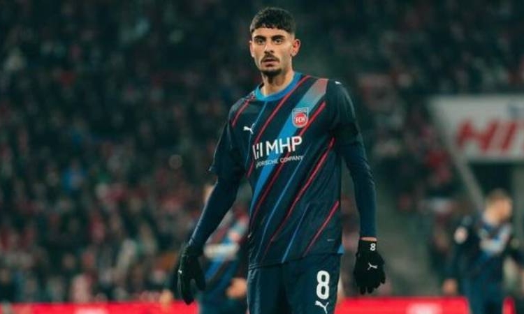 Galatasaray'ın gündemindeydi; Eren Dinkçi'nin transferi kulüp tarihine geçebilir 1 Galatasaray’ın gündemindeydi; Eren Dinkçi’nin transferi kulüp tarihine geçebilir
