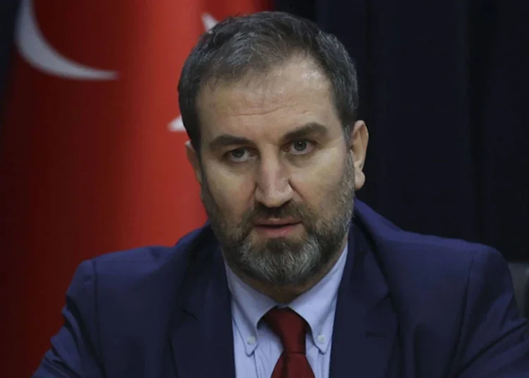 AKP Genel Başkan Yardımcısı Mustafa Şen'den itiraf: Anketlerde Mansur Yavaş önde çıkıyor 1 AKP Genel Başkan Yardımcısı Mustafa Şen’den itiraf: Anketlerde Mansur Yavaş önde çıkıyor