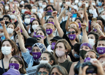 Türkiye’de kadın istatistikleri: Kadın nüfusu kaç, ne kadarı eğitimli, ne kadarı istihdamda, boşanmalar arttı mı?