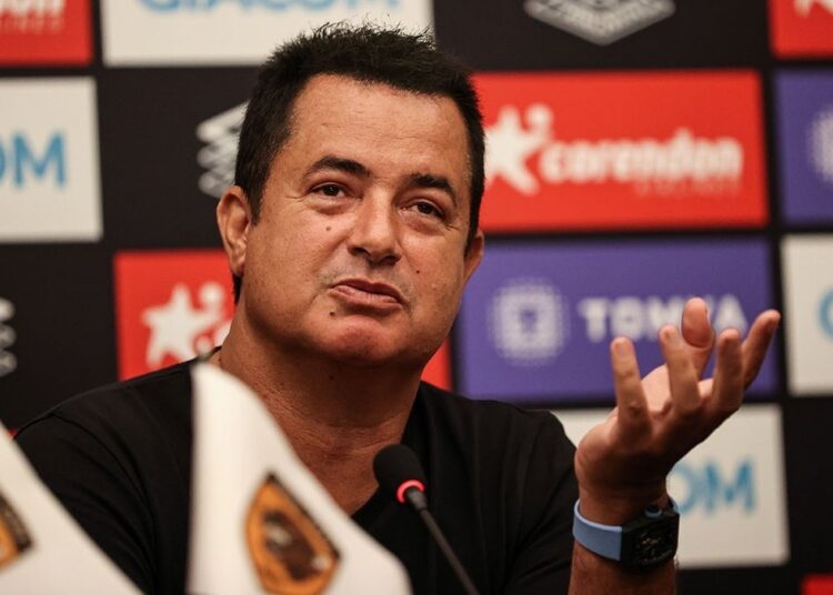 Acun Ilıcalı Beyaz TV yayınına bağlandı: Federasyona yalvarıyorum... 1 Acun Ilıcalı Beyaz TV yayınına bağlandı: Federasyona yalvarıyorum…