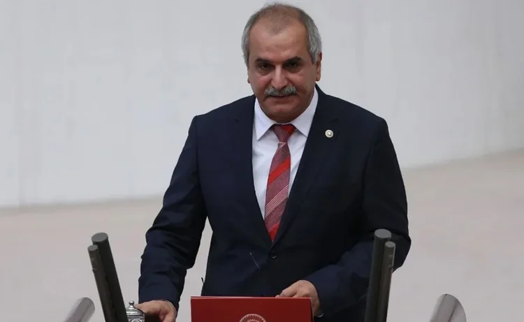 Yeniçağ’ın sahibi ve eski İYİ Partili vekil Ahmet Çelik’i bıçaklayan kardeşi tutuklandı