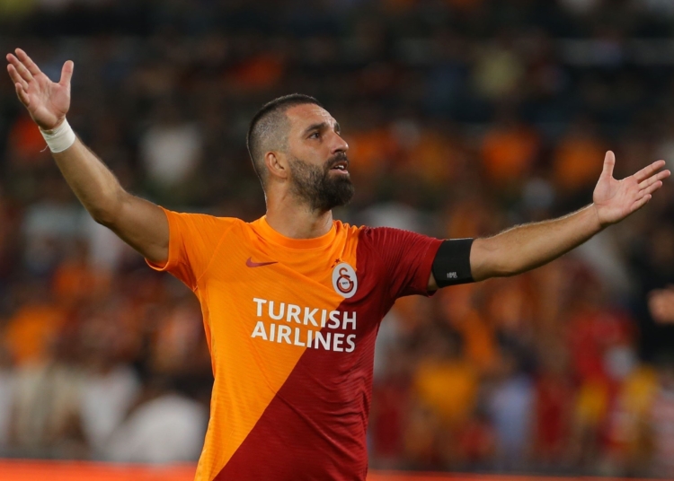 Arda Turan belgeseli geliyor: 'Bu, kendimle yüzleşme hikayem' 1 Arda Turan belgeseli geliyor: ‘Bu, kendimle yüzleşme hikayem’