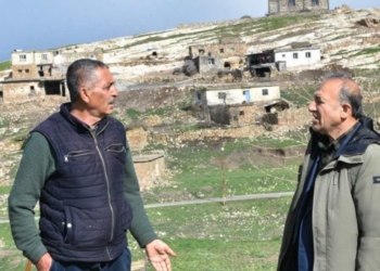 Bu köyün kaderi, Almanya’daki seçmenlerin elinde