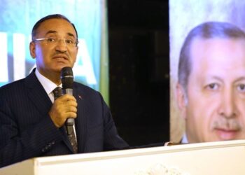Bekir Bozdağ’dan Kasım Gülpınar’a sert eleştiri: Cumhurbaşkanımıza ihanettir