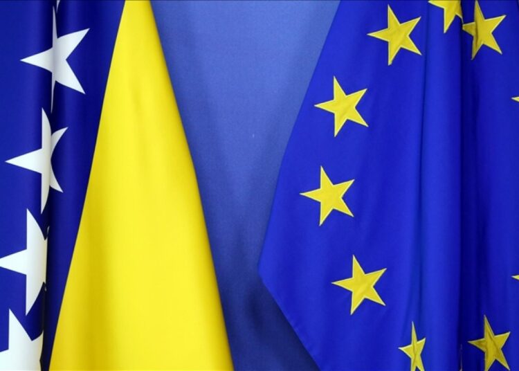 AB, Bosna Hersek'le üyelik müzakerelerine başlama kararı aldı 1 AB, Bosna Hersek’le üyelik müzakerelerine başlama kararı aldı