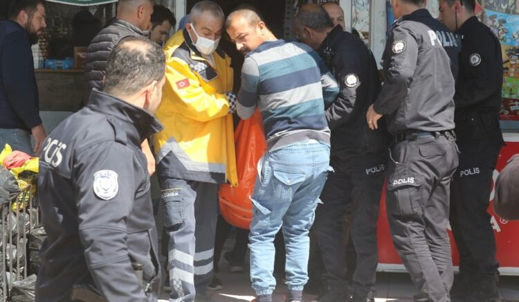 Seçim broşürü kavgası can aldı