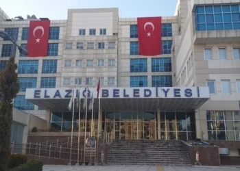 AK Partili belediyeye yolsuzluk operasyonu: ‘Yargı içindeki MHP’liler harekete geçti’