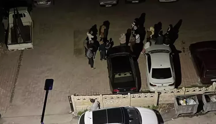 Elazığlılar sahura depremle uyandı! Yer 4,7 ile sarsıldı 1 Elazığlılar sahura depremle uyandı! Yer 4,7 ile sarsıldı