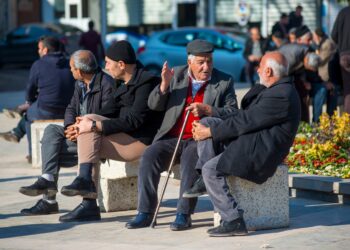 Hazine’de her türlü lükse para var, emekliye yok