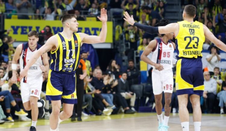 Fenerbahçe hem sayı hem asist rekoru kırdı: 111-96