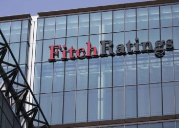 Fitch Türkiye’nin kredi notunu pozitif yaptı