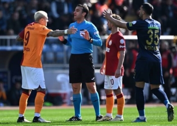 Cevad Prekazi’den Süper Lig açıklaması: ‘Galatasaray’ın rakibi hakemler’