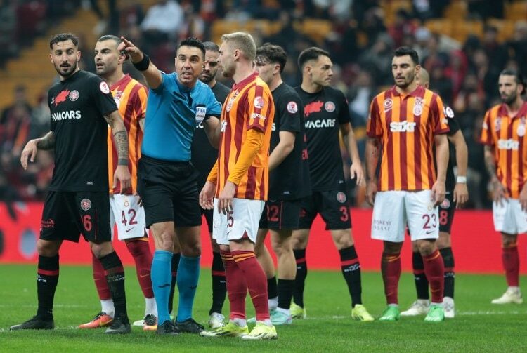 Galatasaray da kupaya veda etti, Karagümrük Trabzon’la eşleşti