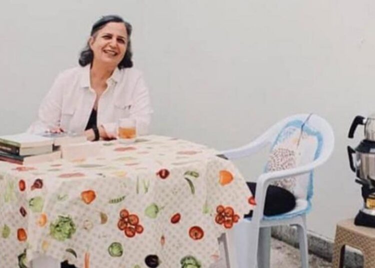 Gültan Kışanak'ın seçim kampanya için fotoğraf çektirmesine izin verilmedi 1 Gültan Kışanak’ın seçim kampanya için fotoğraf çektirmesine izin verilmedi