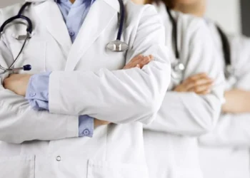 Hekimler göçüyor! Avrupa ve OECD ülkeleri arasında en az doktor Türkiye’de