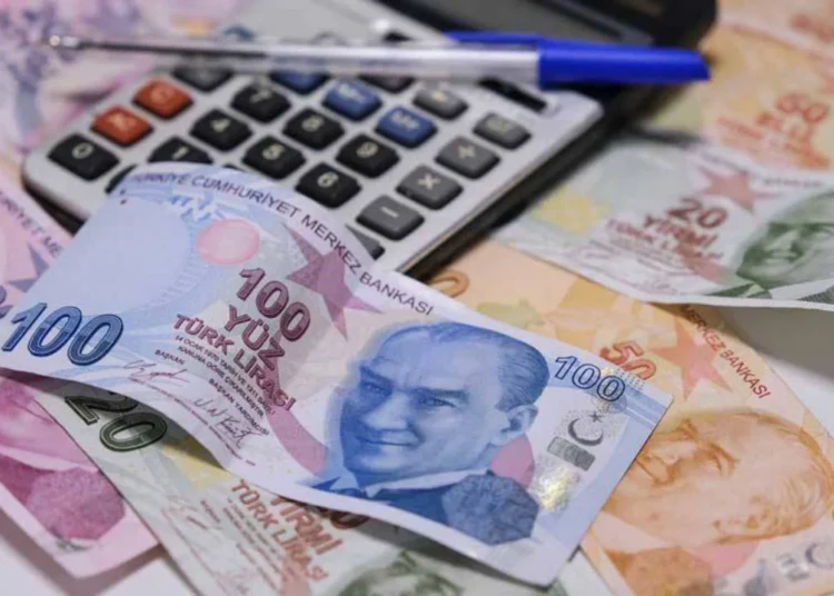 Vatandaş borçla ayakta kalıyor! Hesaplar ekside 1 Vatandaş borçla ayakta kalıyor! Hesaplar ekside