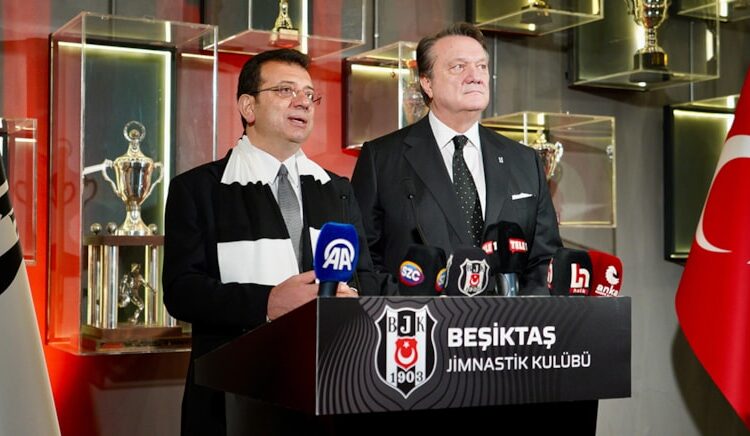 İmamoğlu'dan Beşiktaş'a ziyaret: Seçim gezisine Tunç Soyer de eşlik etti 1 İmamoğlu’dan Beşiktaş’a ziyaret: Seçim gezisine Tunç Soyer de eşlik etti